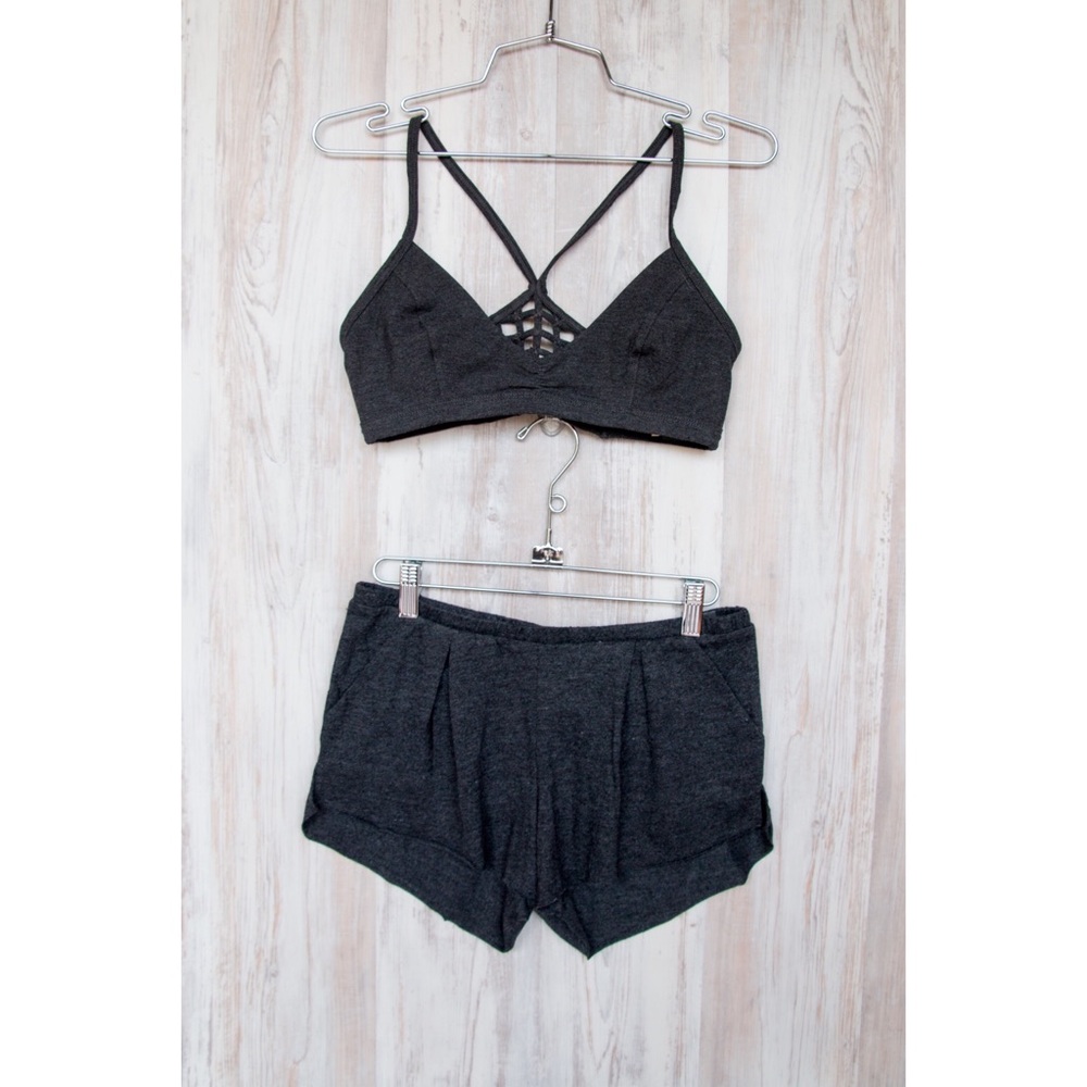 BOUTIQUE ☁️ comfy-as-can-be Chaser bralette - Picture 5 of 8